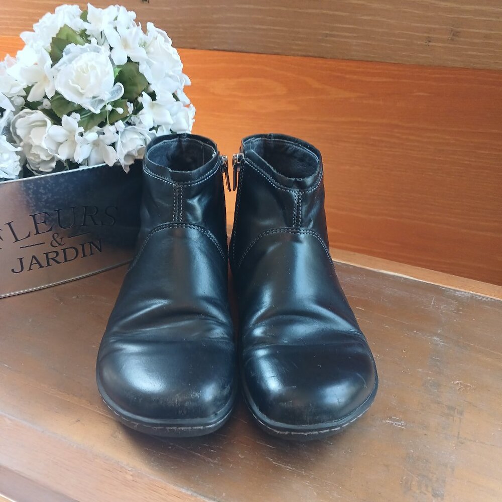 Black  Birkenstock "Bennington" Ankle Boots